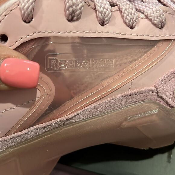 Cardi b Reebok - Picture 4 of 9